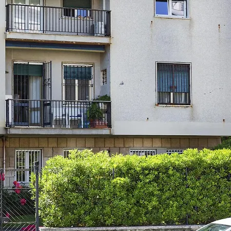 Corso Italia Deluxe Apartment