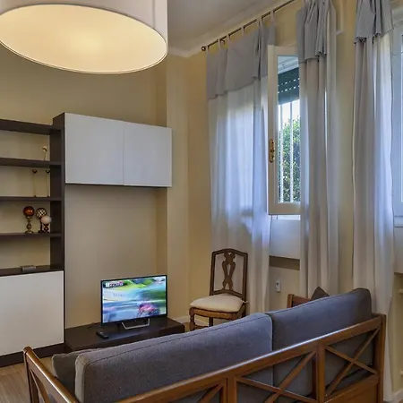 Corso Italia Deluxe Генуя